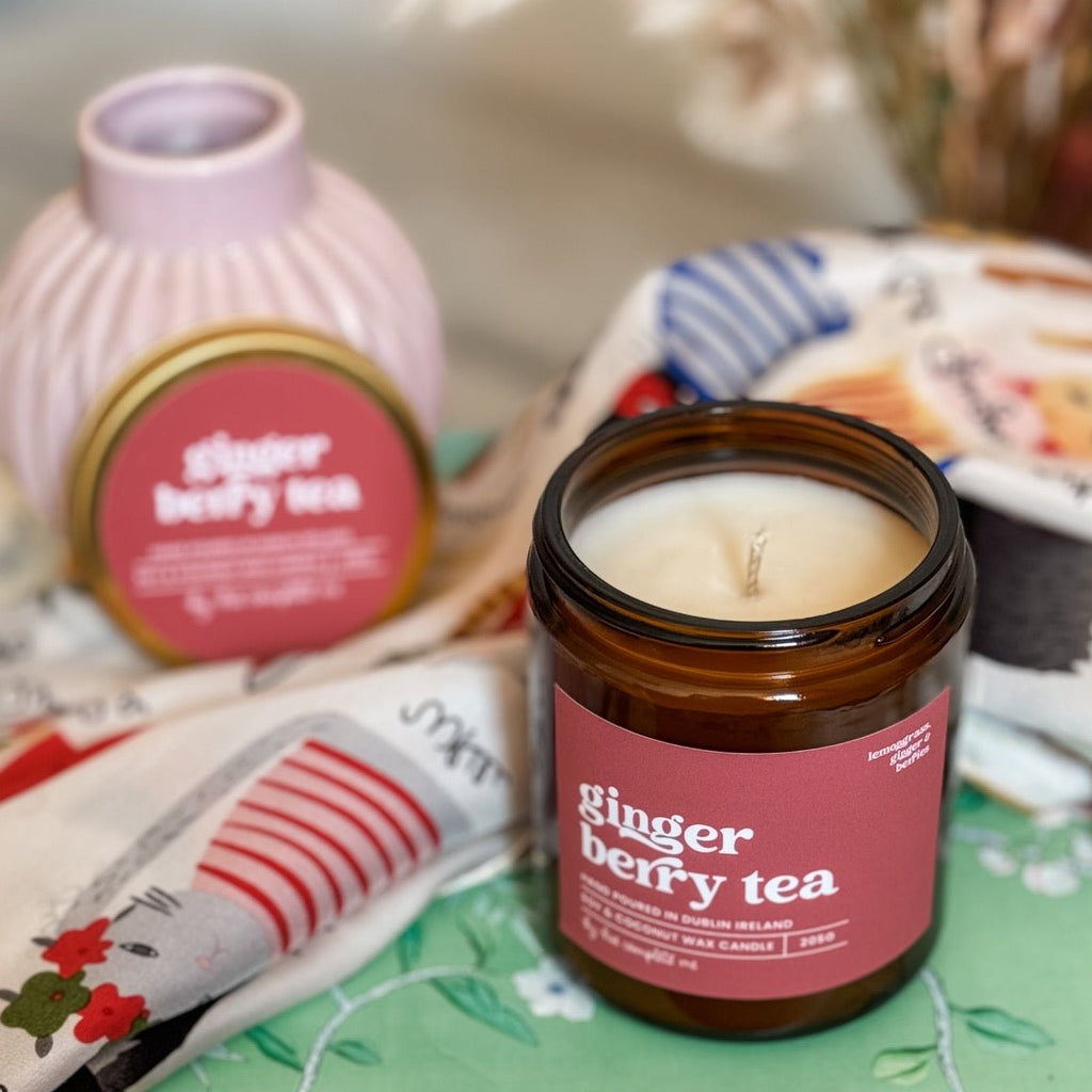 Ginger Berry Tea Amber Jar Candle - Hue Complete Me