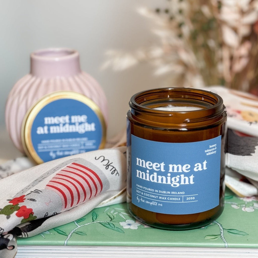 Meet Me At Midnight Amber Jar Candle - Hue Complete Me